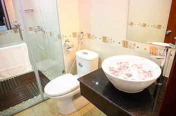 Và 4 Sao Gem Premier Luxury Hà Nội